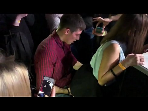 ❤️ Igazi szex egy orosz éjszakai klubban. 18 éves orosz lány anális és vagina baszott éjszakai klubban ❤️❌ Csak pornó at hu.assistirhentai.ru ️❤